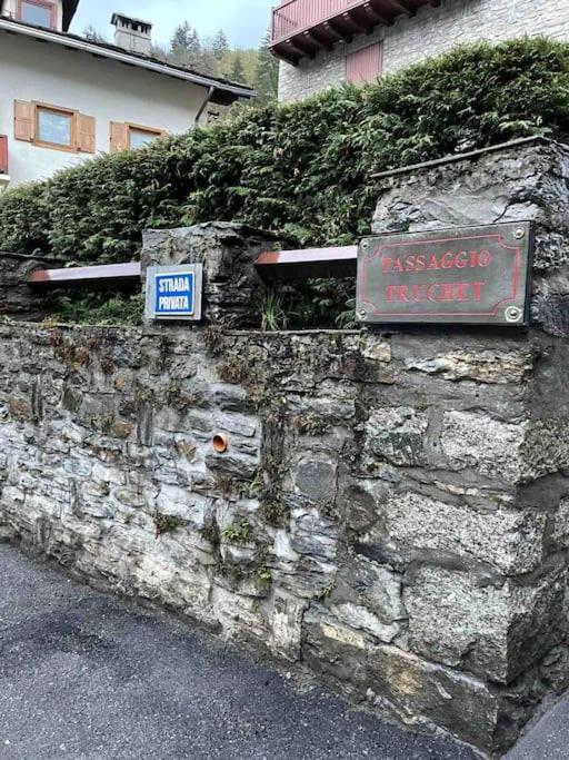 Petite Maison In Centro A Курмайор Екстериор снимка